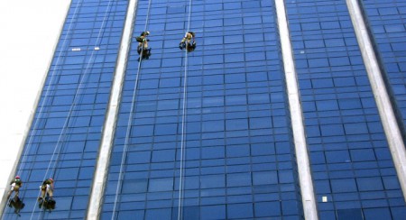 Limpeza e Lavagem de Vidros